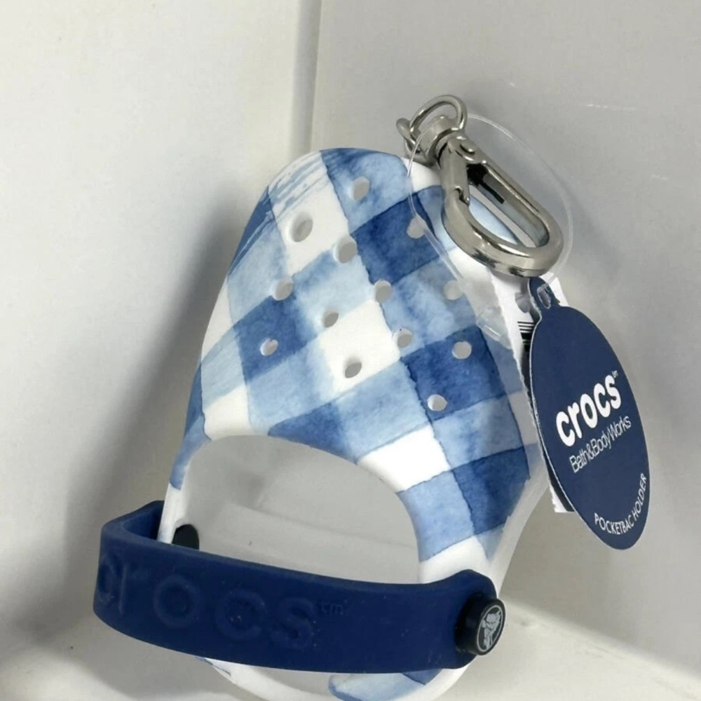 Croc x bath and body works pocketbac hand sanitizer holder